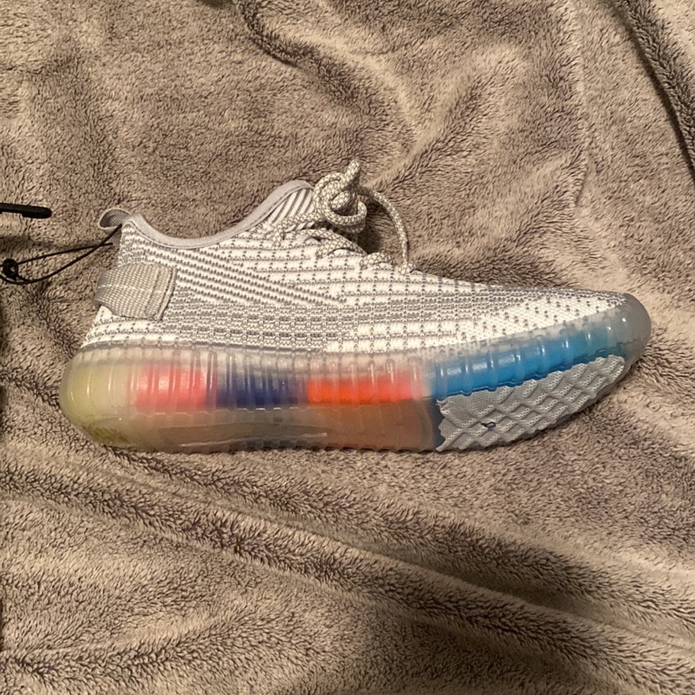 Taxi Gray/White Shoes with Rainbow soles